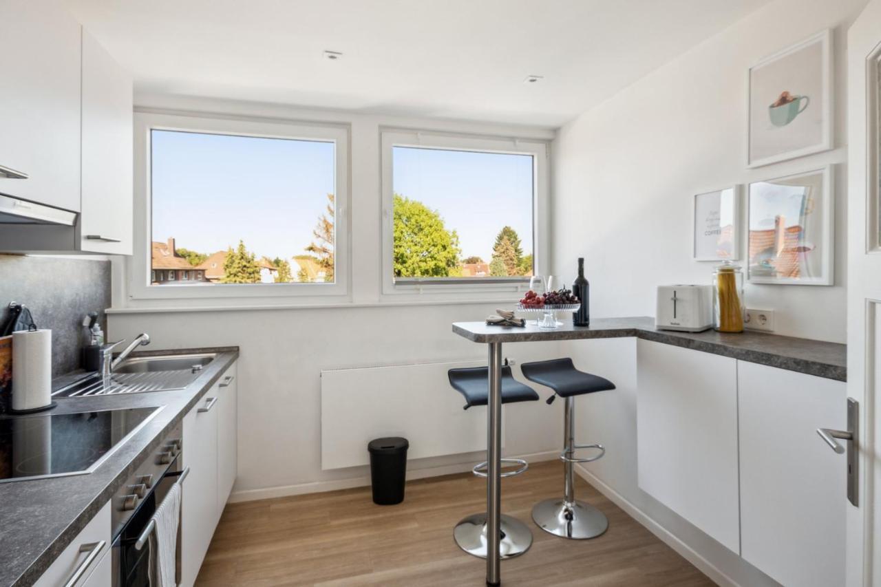 Apartment Your Away From - A Workplace In Every