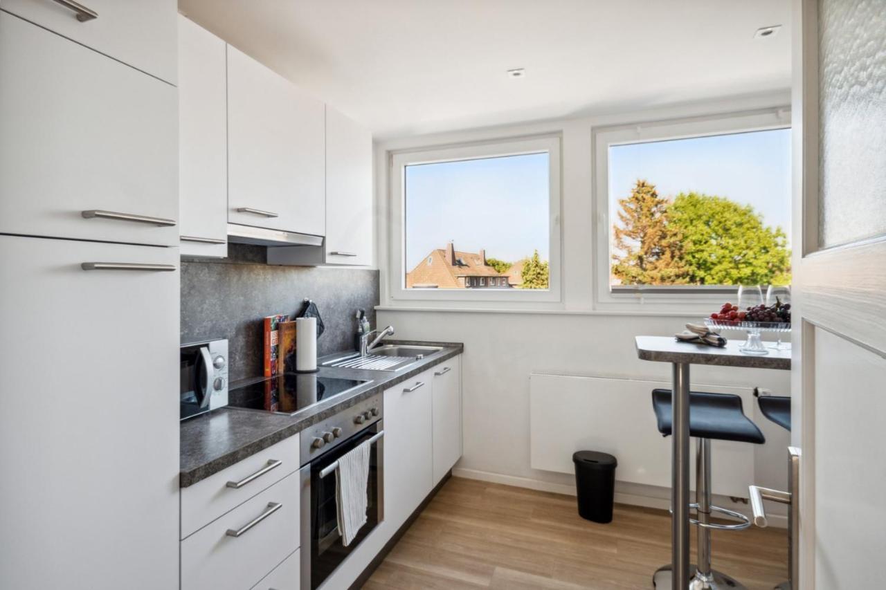 Your Away From - A Workplace In Every Apartament